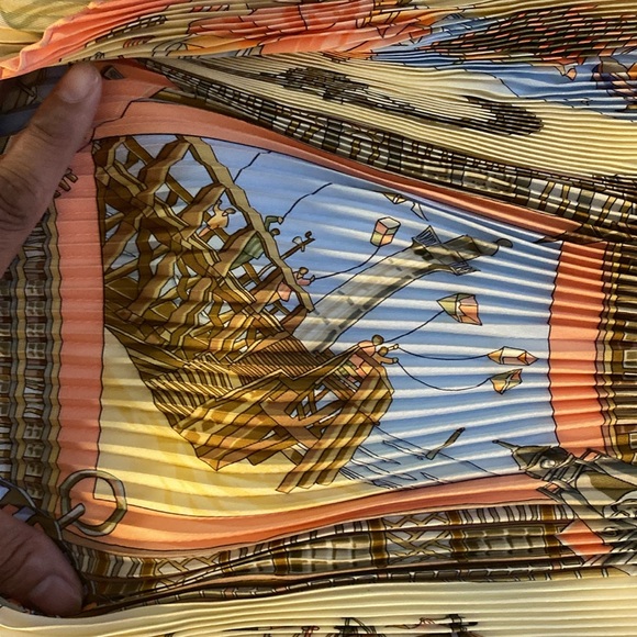 Hermès Multicolor Silk Scarf - Picture 2 of 8